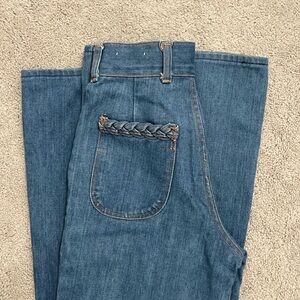 VINTAGE 1970s Women’s Wrangler Braided Pockets High Waisted Bell Bottom Jeans